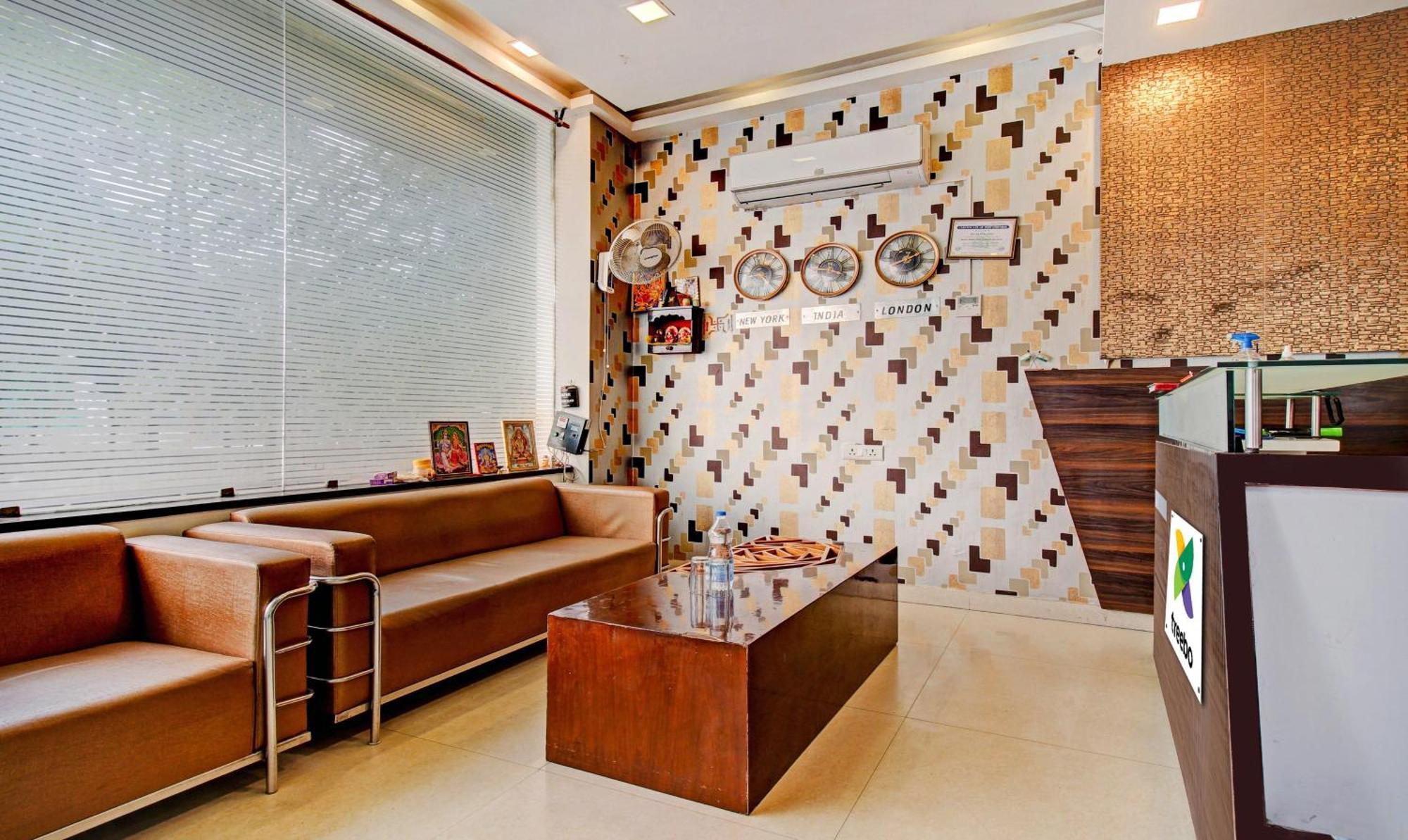Treebo Silver Grand New Agreement ลัคเนา ภายนอก รูปภาพ